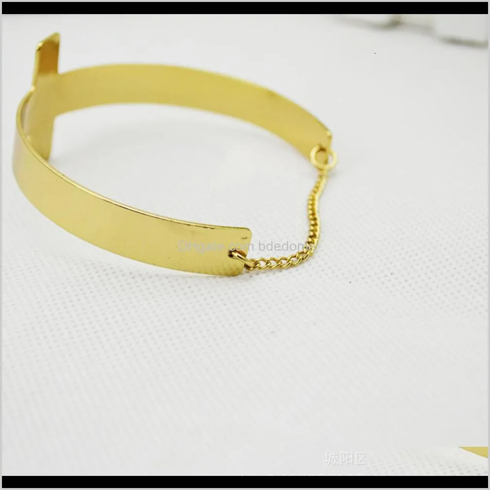 Andra armband smycken droppleverans 2021 Qingdao Womens Simple Temperament Armband Gold Plated Fashion Aessories Armeletv6Jd Efu6i