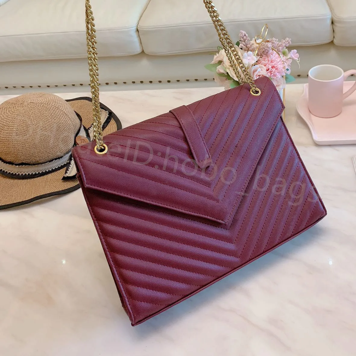 2022 SS Women Chains Bags Cross Body Plouds Знаменитые дизайнеры сумочки повседневные стандартные Hasp Plain Puppure Lady Lady Lode Socartment кошельки