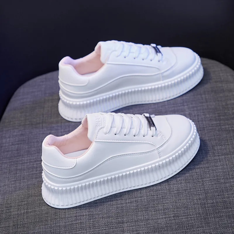 Trendy White Sports Sneakers With Thick Bottom Board For Women