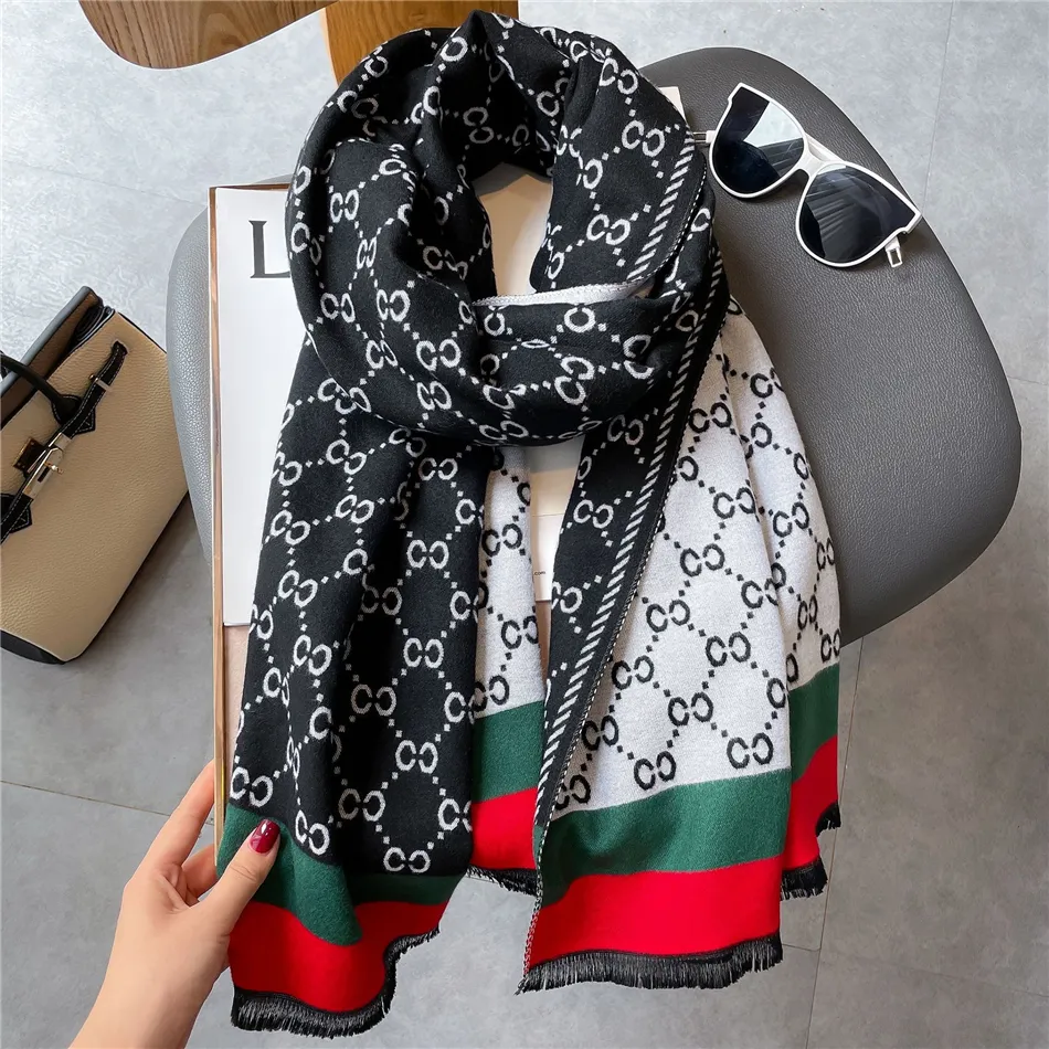Luxury Unisex Silk Scarf Designer Fashion Letter Print Shawl 180x65cm Four Season Accessory with Optional Gift Box