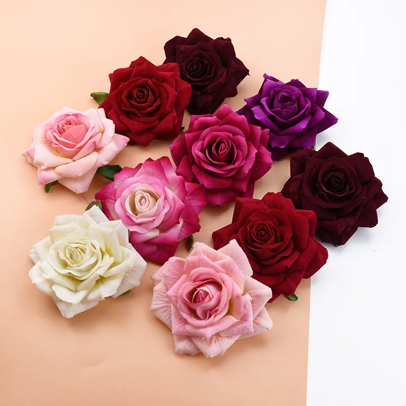 50 pcs 10 cm Rosas cabeça de casamento plantas decorativas de parede DIY decorações de natal para casa noiva broche flores artificiais barato