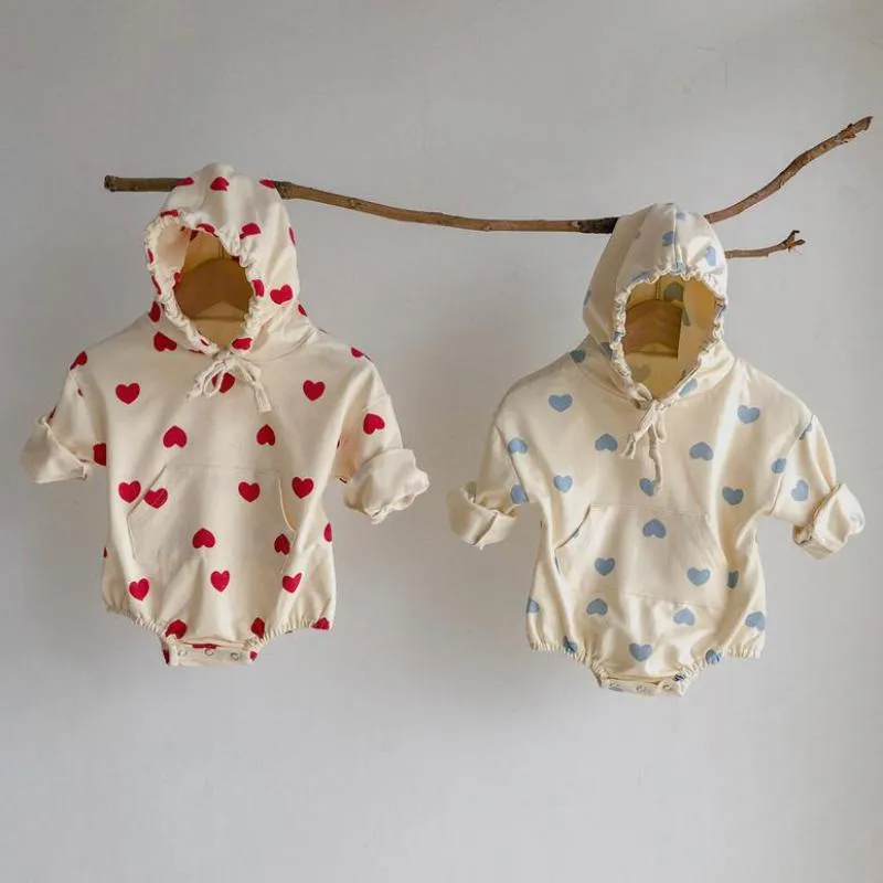 Automne mode à capuche à manches longues bébé body pour garçons filles vêtements amour coeur imprimer nouveau-né combinaison bébé vêtements 210413