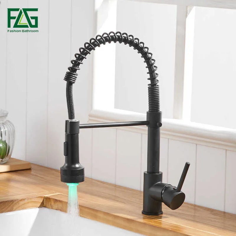 FLG 2 fonctions sortie d'eau LED robinets de cuisine nickel brossé et noir évier robinet extractible cuisine mitigeur 9009B 210719