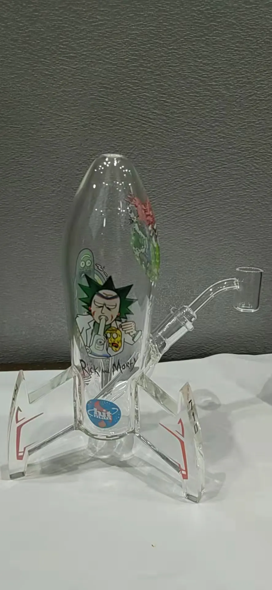 Rakete, Wasserpfeife, Bohrinsel, Bubbler. Die Gesamthöhe beträgt 8,6 Zoll und bietet Platz für personalisierte Blumenpapiermuster