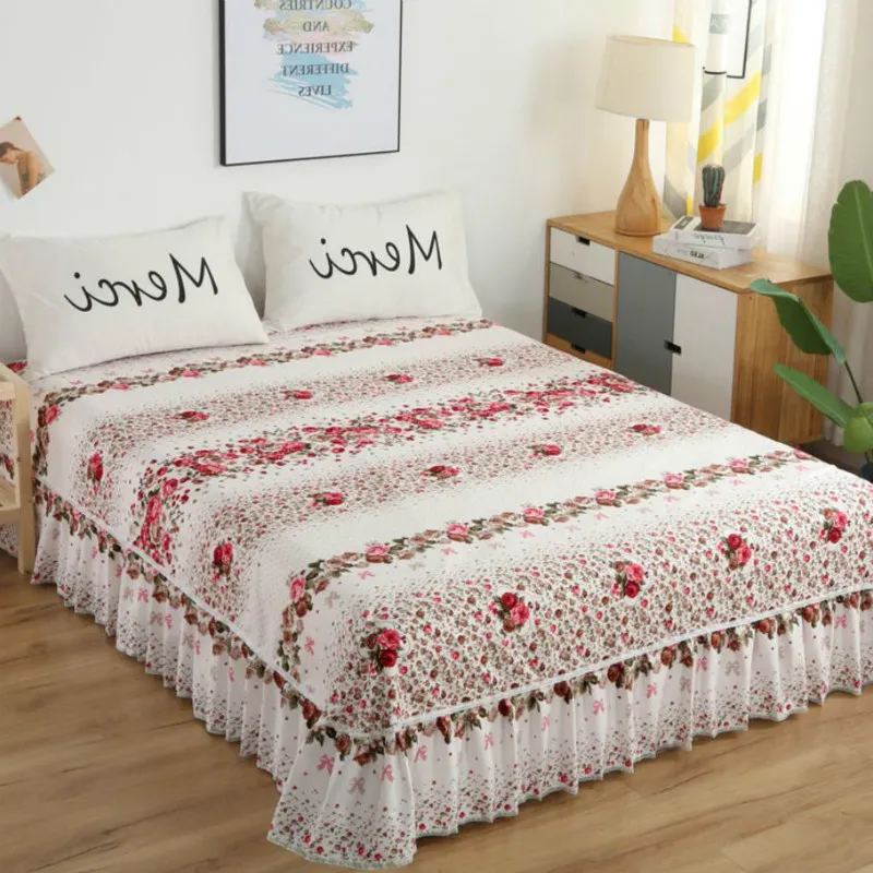 Fitted Sheet Cover Graceful Bedspread Bedroom Bed Cover Skirt Decoration Non-slip Mattress Cover Skirt 2pcs Pillowcases F0402 210420