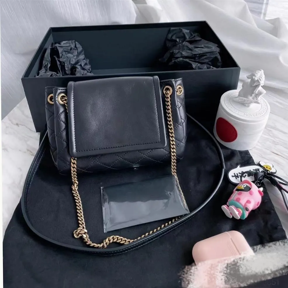 Leather women handbag designer Wallets wing shoulder Letter handbags luxury high quality crossbody bag famous brand messenger bags fashion Diamond Lattice a36