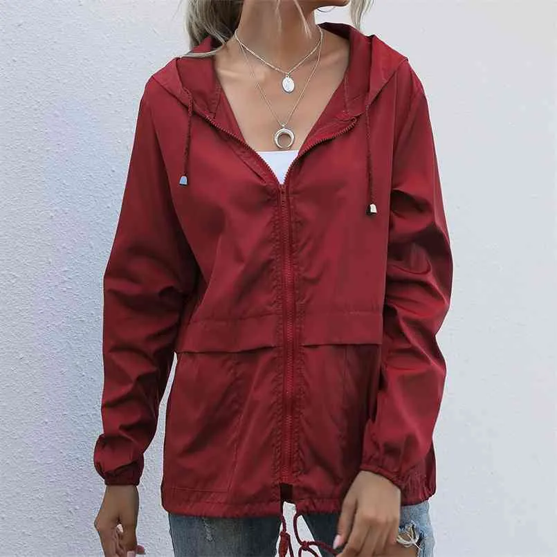女性のジャケット秋の春のストリートウェア戦術的な防水ウインドブレーカーのジャケット女性フード付きヒップホップパイロット防風コート210812