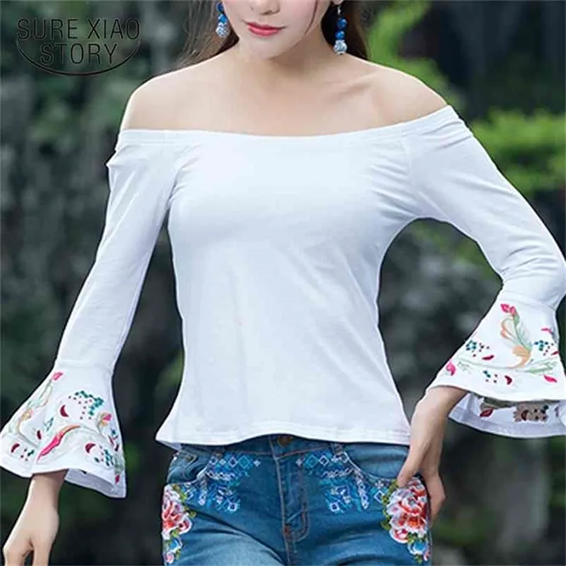 Frühling Sommer National Weiß Frauen Shirt Top Trompete Ärmel bestickt dünne weibliche Top Kleidung T-Shirt 0211 40 210506