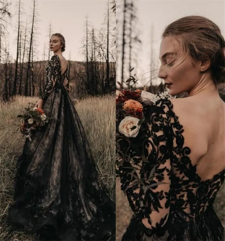 Zwarte gotische volledige jurken Een lijn lange mouwen v nek hof trein vintage bruidsjurken 2021 plus size bruiloftslijtage instelling
