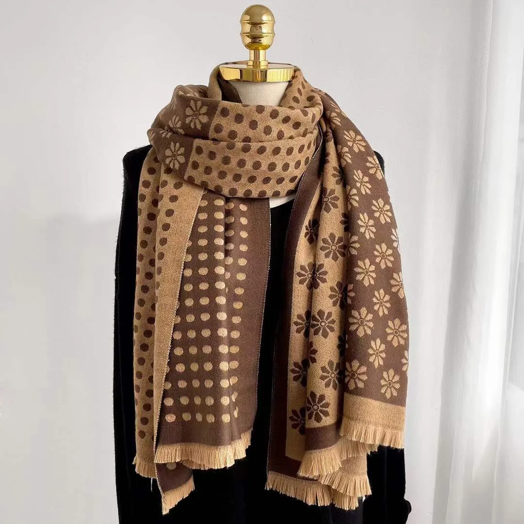 Bellissimo motivo floreale Sciarpa invernale Pashmina Marca caldo Moda Donna Cashmere Lana Scialle lungo