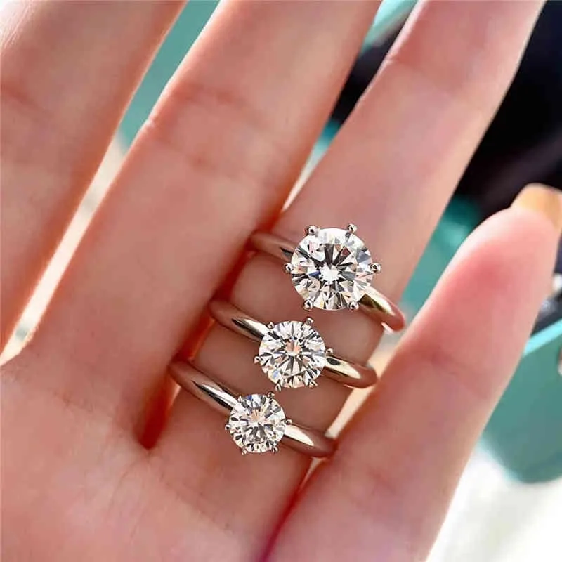 100% ren silver S925 Klassisk Kvinna Mossan Diamond Glänsande Ring, Ge flickvän Engagement Gift, Trendig