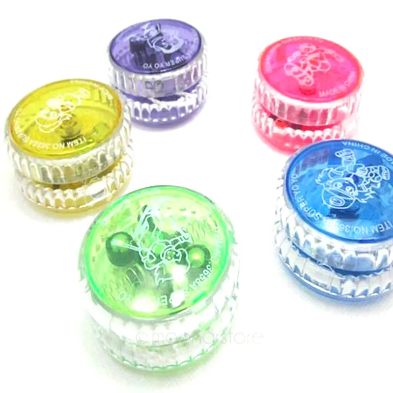 Dettagli caldi di Natale sul bagliore a led lampeggiante illuminazione yoyo party colorati giocattoli yo-yo per i giocattoli per bambini regalo