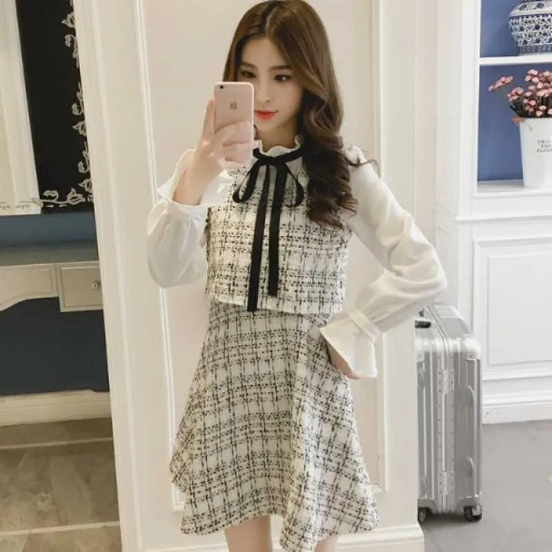 Autumn Women Tweed Stitching Plaid A Line Dress Long Sleeve Ribbon Bow Tie Stand Collar Fake Two Piece Wool 210529