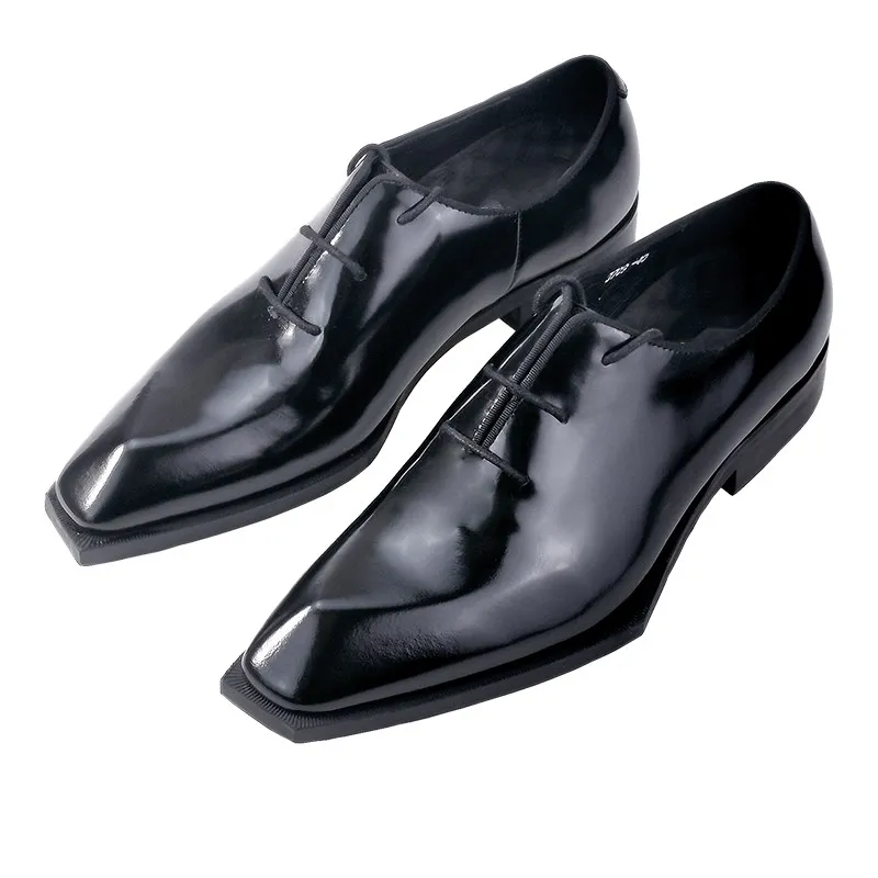 Scarpe eleganti on sale uomo punta quadrata