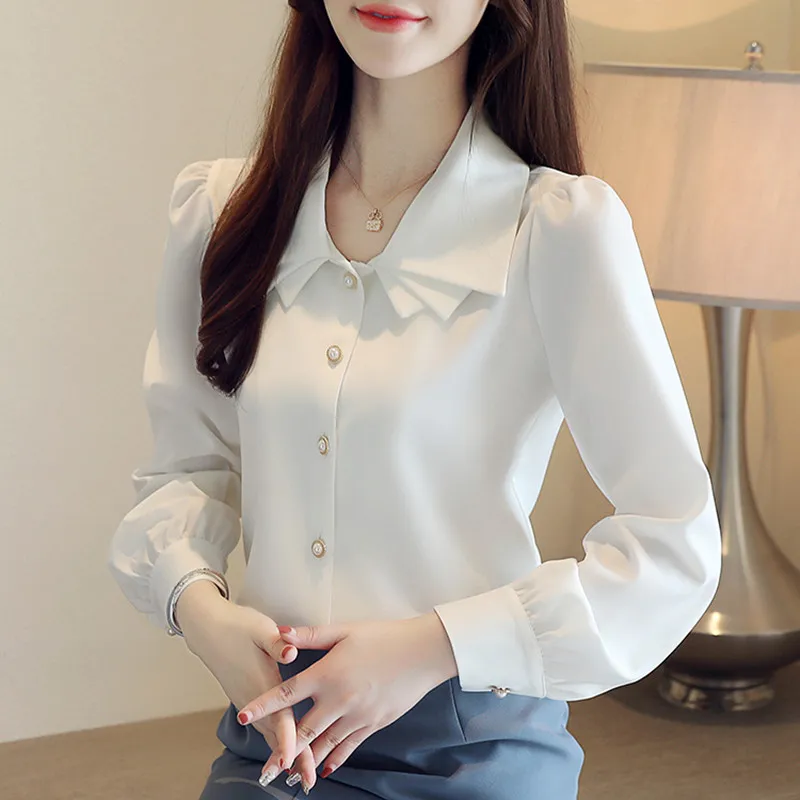 韓国の女性のシャツのブラウスホワイトシャツのパフスリーブ女性ビーズのトップスプラスサイズダブルカラー210427