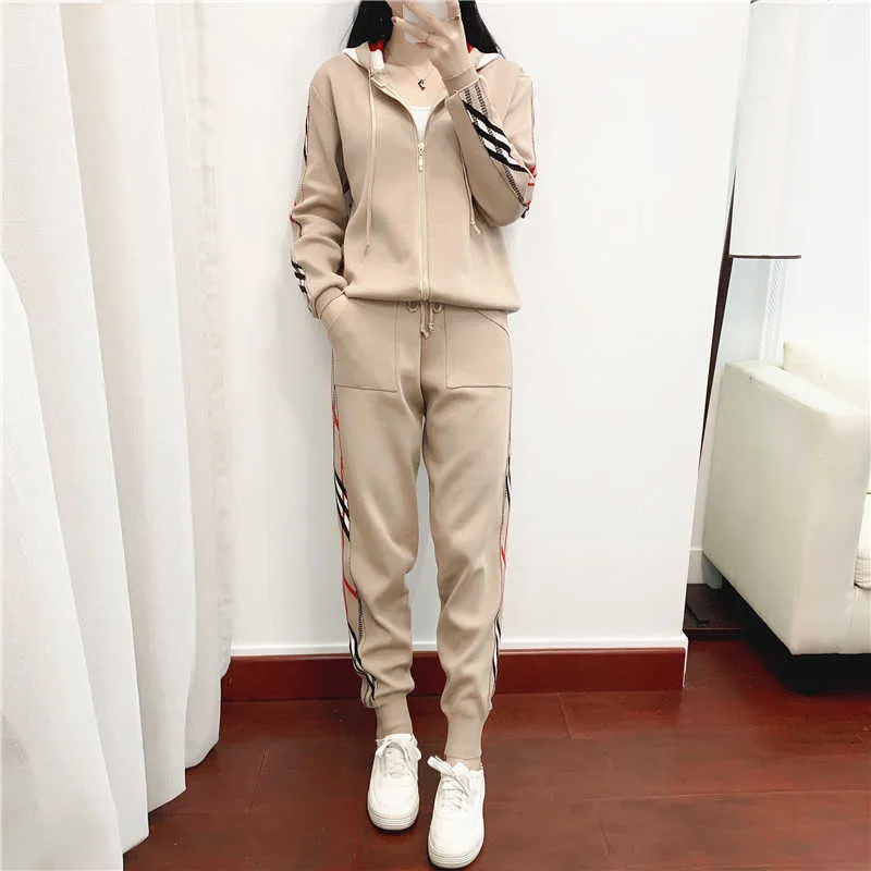 Survêtements décontractés femmes femme 2020 nouvelle mode automne minceur tricoté pull à capuche pantalon costumes deux pièces ensemble femmes Y0625