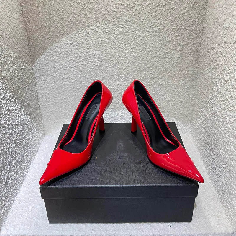 Mode dames talon aiguille sandales en cuir verni ete designer de luxe sexy noir all match robe de soiree chaussures bout pointu chaussures grande