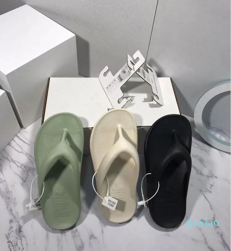 beach slippers Classic Flat woman Summer lady Cartoon Big Head Slipper Leather Hotel Bath fashion women shoes flip flops