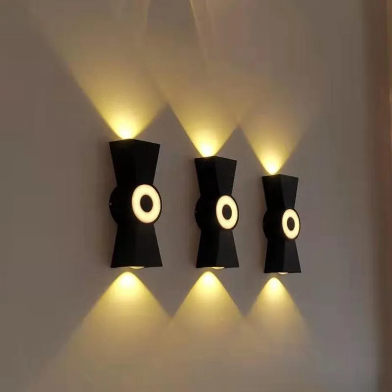 Outdoor Wall Lamps Lampa Nordic Nowoczesny Minimalistyczny Wodoodporny LED Balkon Kreatywny Ogród Światła Dekoracja Hurtownie