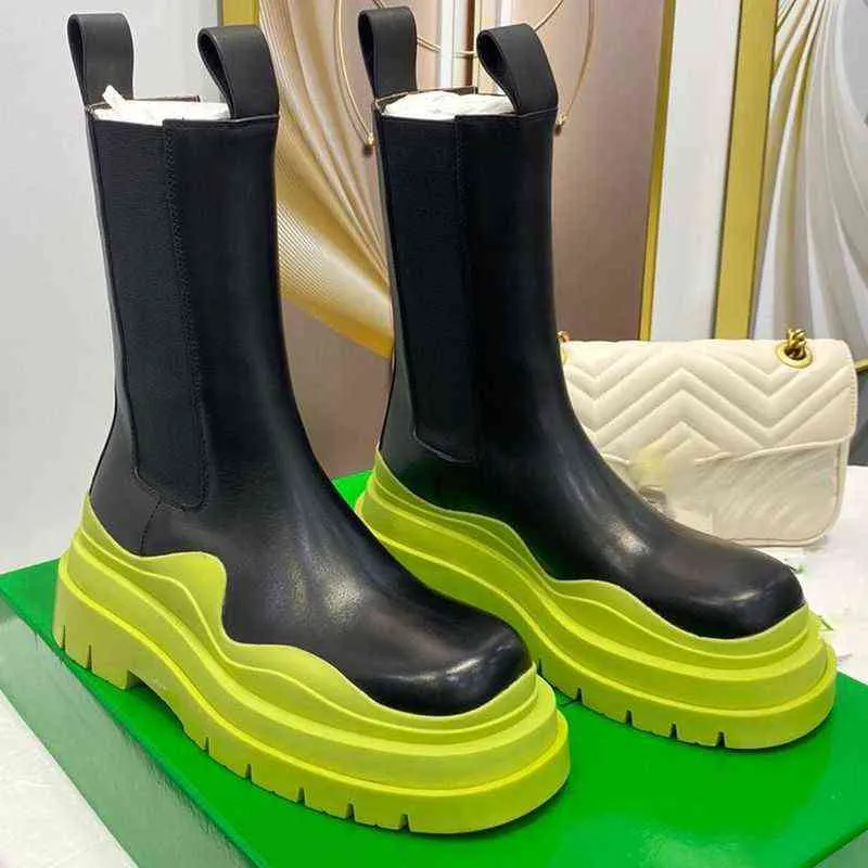 럭셔리 브랜드 마틴 부츠 두꺼운 하단 진짜 가죽 발목 부츠 여성 라운드 발가락 짧은 Botas 활주로 디자인 플랫폼 신발 H1115