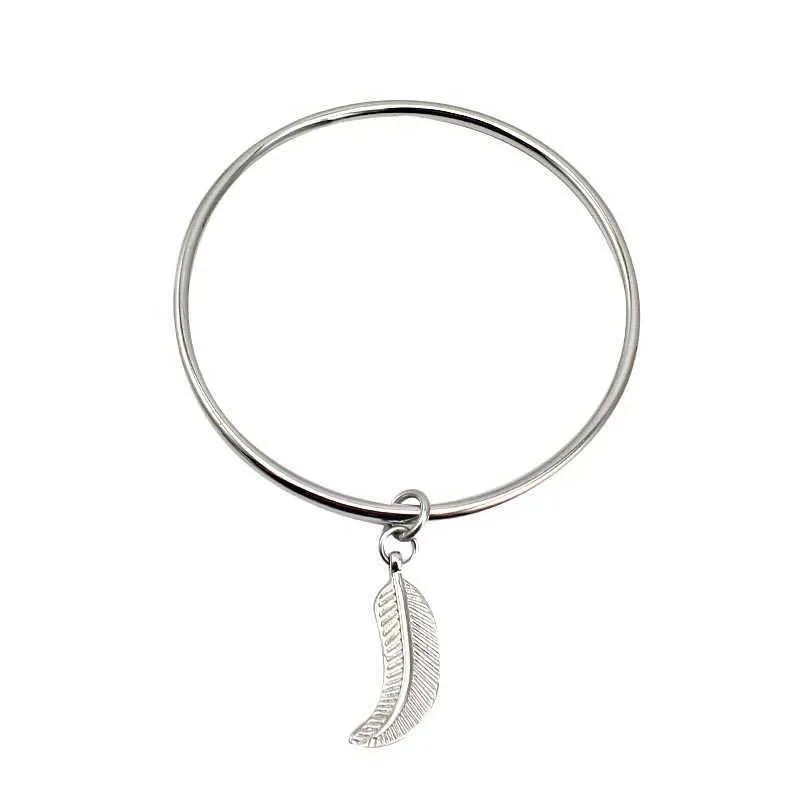 Bracelet à breloques de couleur argent pour femmes, bijoux en acier inoxydable, pendentifs Double D, vente en gros et au détail, Q0717