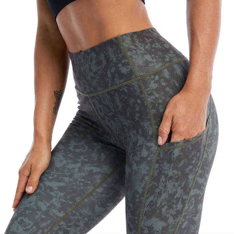 2021 Pluz Size Women Printed Yoga Pant With Pocket Gym Tights Kvinnor som driver byxor Träning Leggings Kvinnor Fitness ActivWear H1221