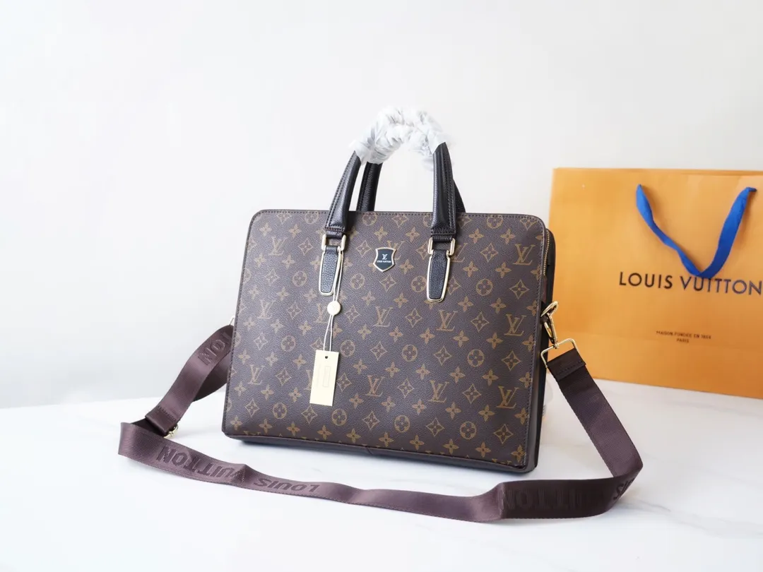 Louis Vuitton Porte Documents Louis Vutton Sac Sacoche Homme Sacs À Main  Classiques Hommes Et Femmes Sports Soft Cuir Soft Sac À Main Élégant Simple  Voyage Célèbre Du 160,67 €