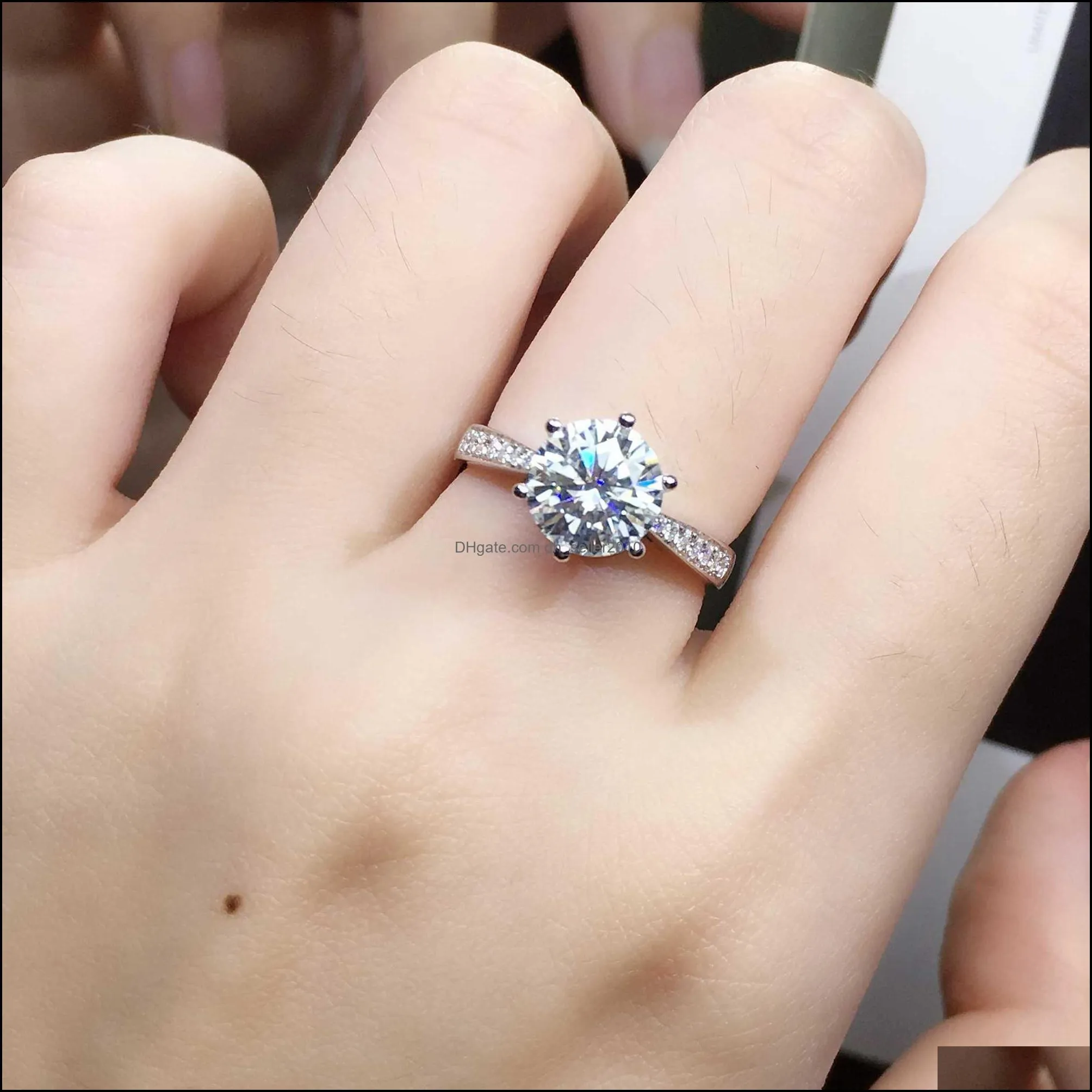 925 sterling silver Moissanite ring Classic style Round Cut Ring Single Row Diamond Engagement Anniversary Ring 1ct 2ct 3ct