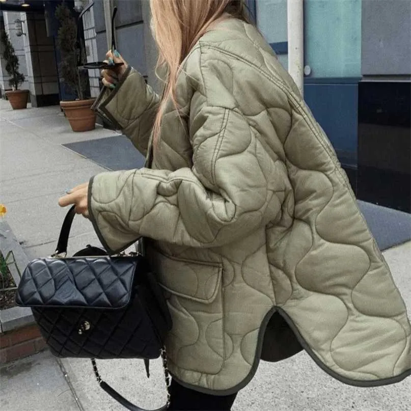 Jesień zima pikowane Oversize Parkas Kurtki dla kobiet Moda Army Zielony Ciepły Pojedynczy Kierowany Casual Loose Cotton Padded Płaszcz 211216