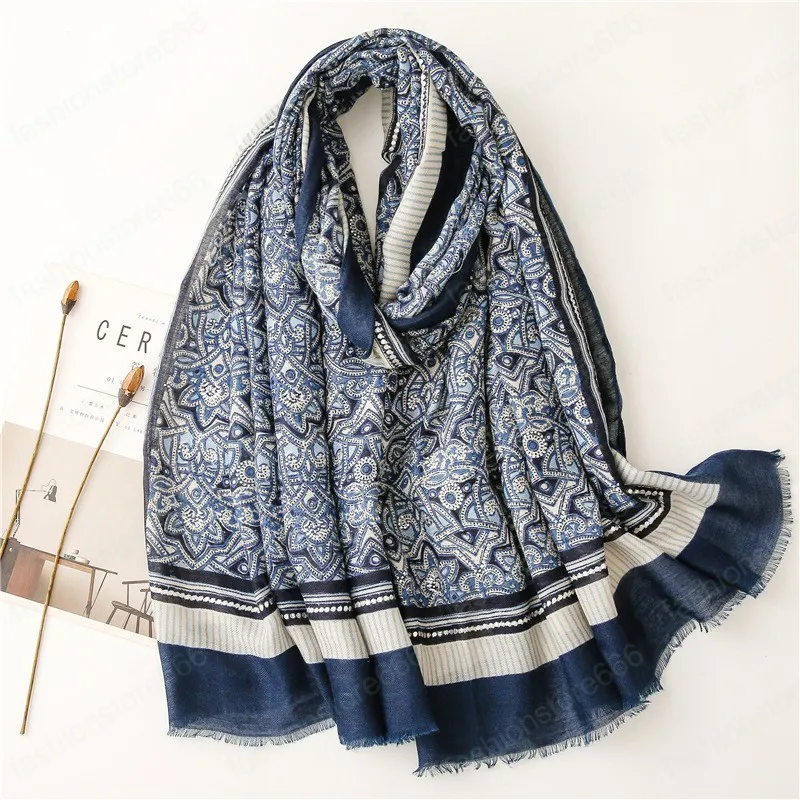 Autumn Fashion Luxury Viscose Scarf Geometric Floral Fringe Hijab Shawls and Wraps Female Foulards Echarpe