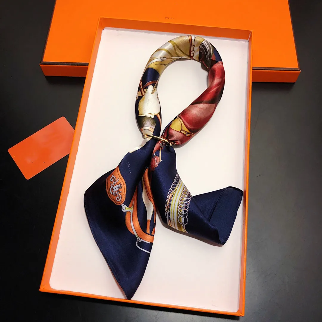 Foulard Carré Femme 50x50cm En Satin Polyester - Imprimé Fleurs Orange Vif - Neuf Avec étiquettes
