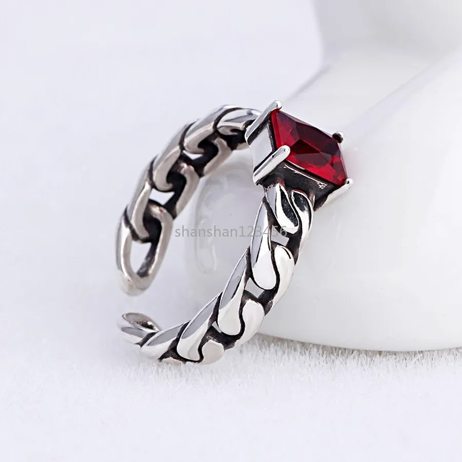 Retro Silver Square Diamond Solitaire Ring Red Black Chain Open verstelbare edelsteenringen Band voor vrouwen Men Men Mode Jewelry Will en Sandy