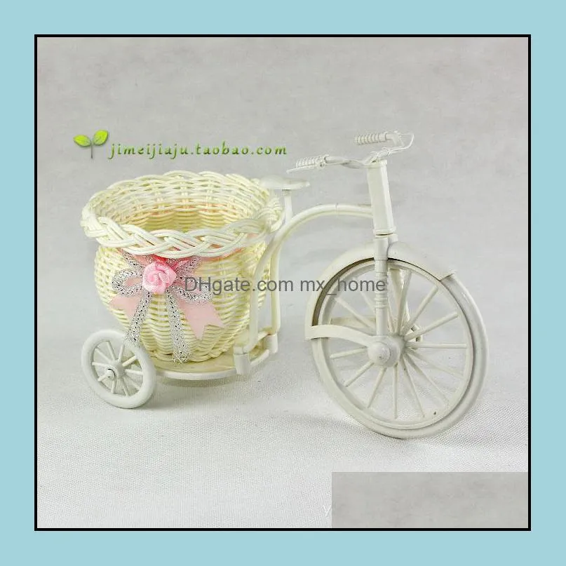 DIY White Tricycle Bike Plastic Design Flower Basket Container For Flower Plant Home Weddding Decoration