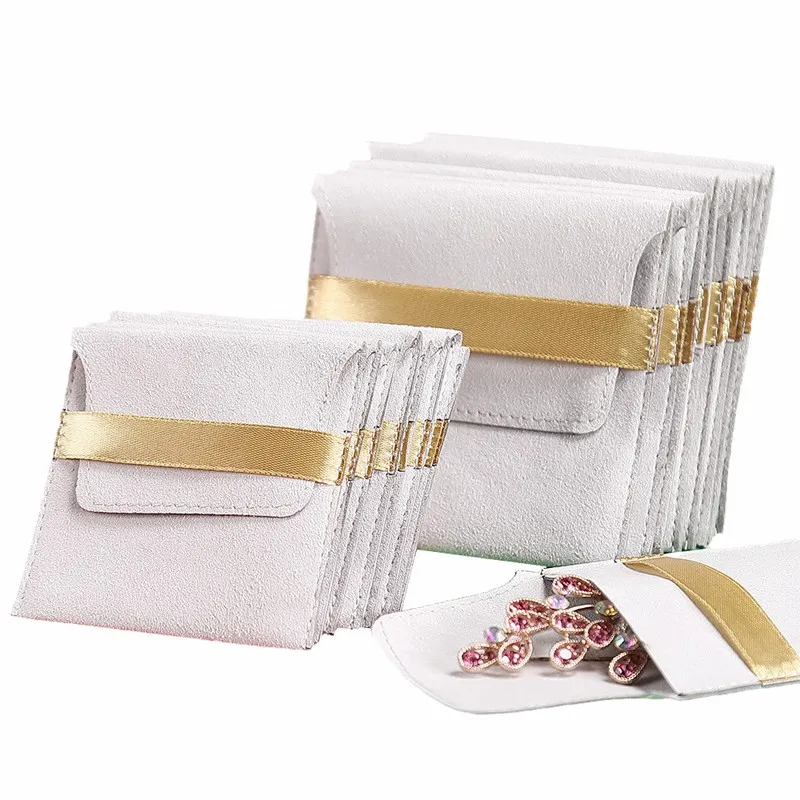 Grijze 100 stks envelop gevouwen microfiber stof sieraden tas fluwelen pouches sieraden pakket presenteert tassen kunnen worden aangepast