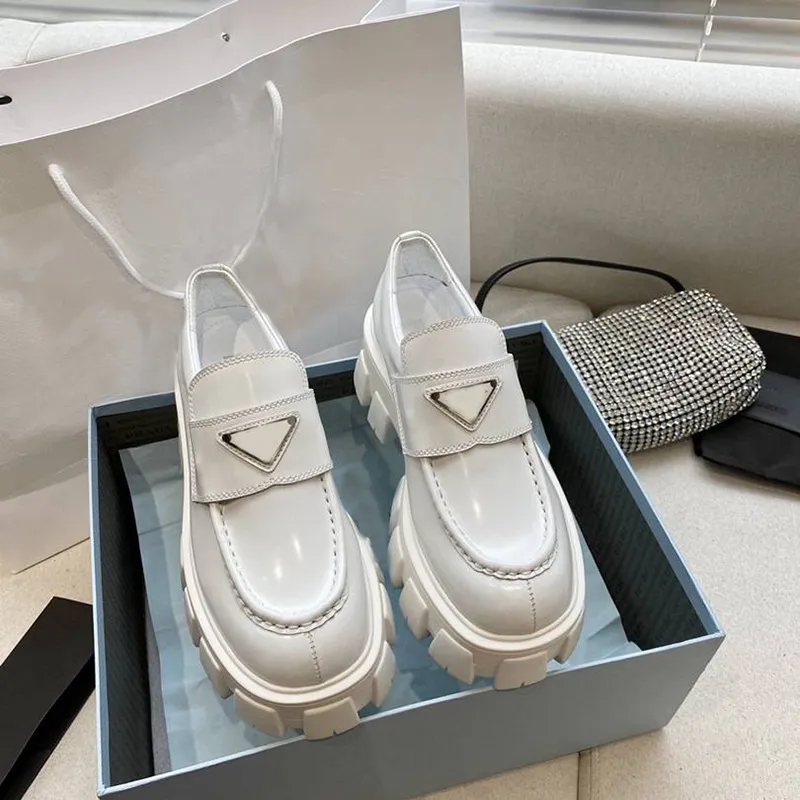 Kvinnor Mode Klänning Skor Högkvalitativt Äkta Läder 6cm Heel Muffin Platform Sko Causal Loafers Vit Svart Med Box