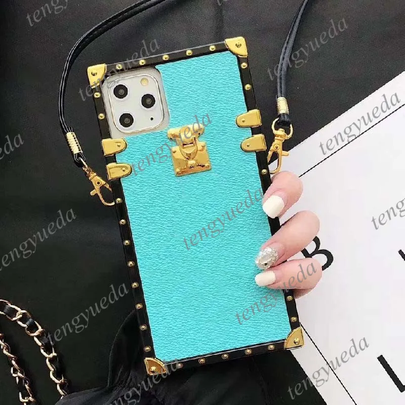 Top Fashion Paris Show Designer Brown Flower Phone Cases for iPhone 12 11 pro max Xs XR Xsmax 7 8 plus High Quality Leather Print Luxury Cellphone Cover