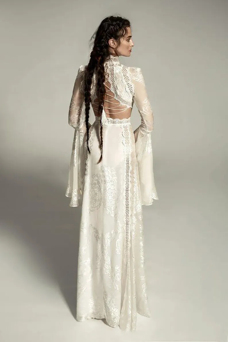 Meital Zano Great Victoria Medieval Wedding Suknia z dzwonkami z dzwonkami Vintage szydełkowane koronkowe wysokie szyi gotycka królowa sukienki ślubne 214U