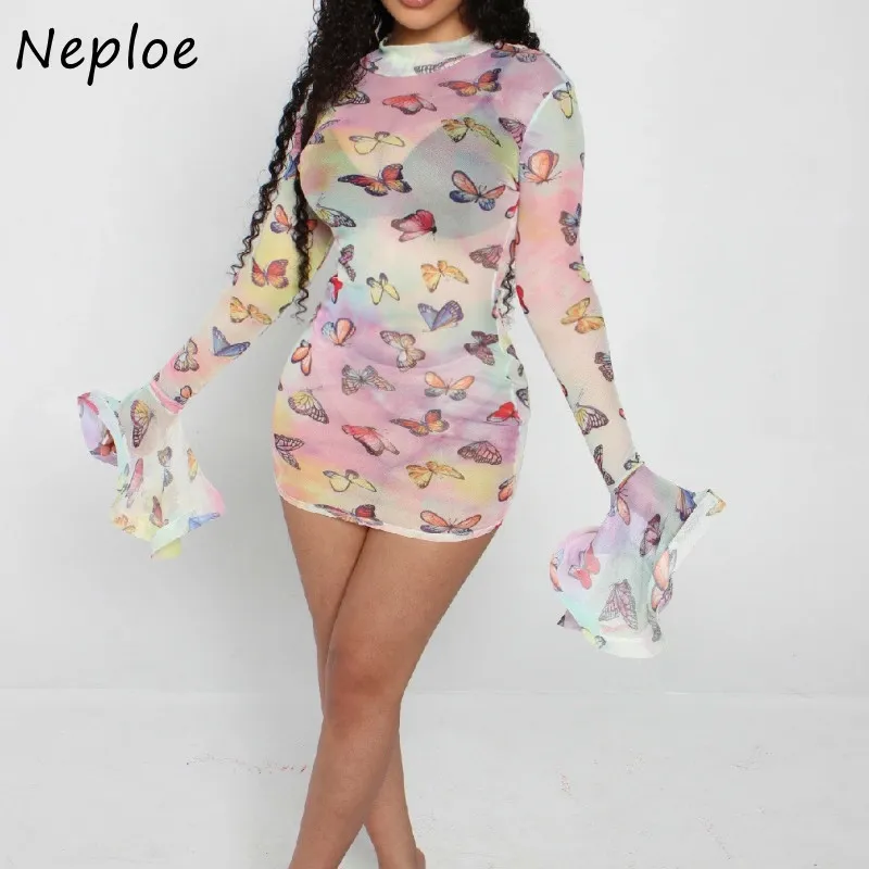 NEPLOE SEXY See Through Mesh Dress Stand Collar Long Flare Ärmtryckta Klänningar Ny Sommar Trendig Fashion Slim Vestidos 210423