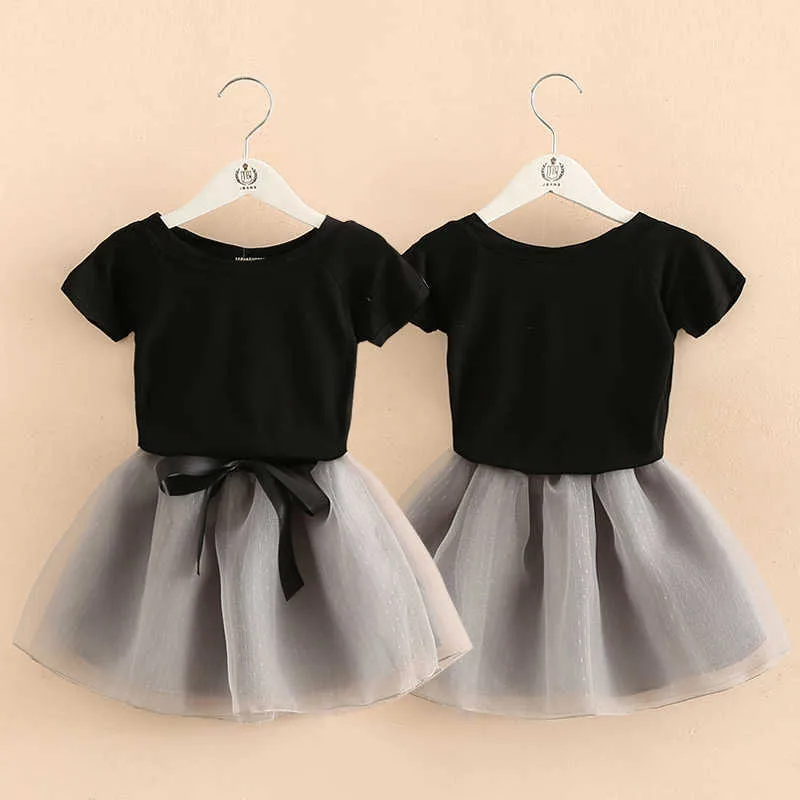 Sommar 2-10 år Kids Party Elegant Princess Solid Color Bow T-shirt + Lace Skirt 2 Piece Lace Gace Baby Girl Dress Sets 210529