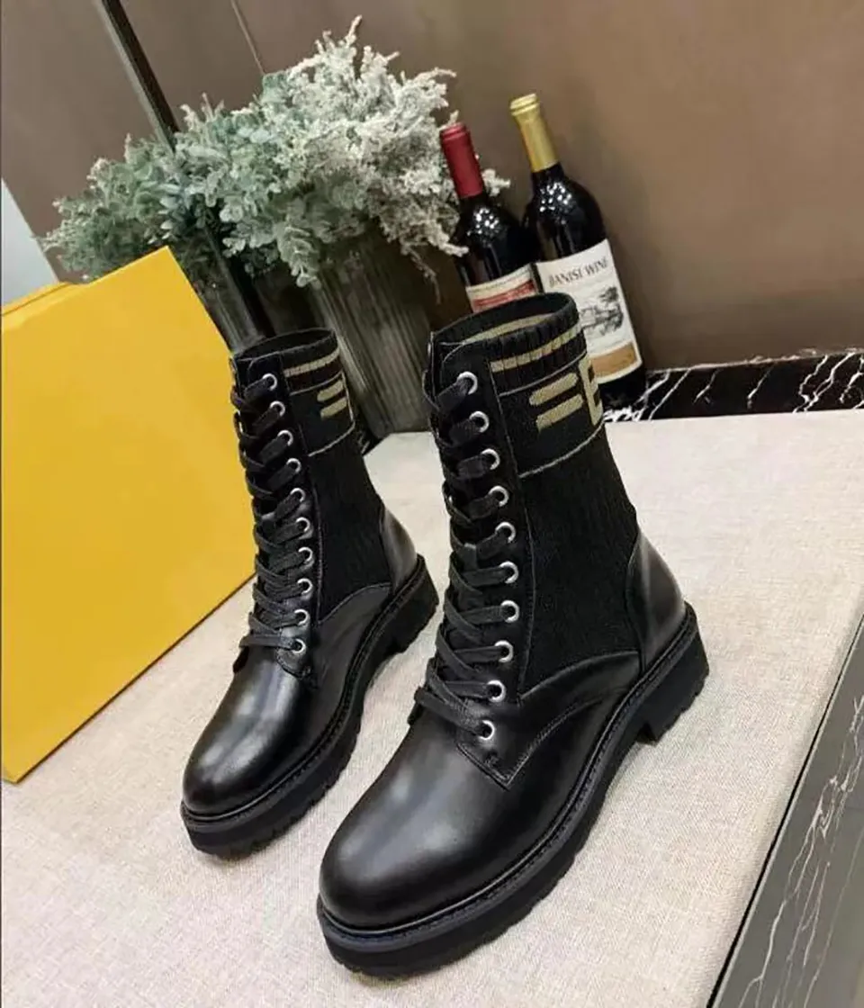 100%leather women`s boots 2021 classic designer luxury Martin Knight lace-up chunky soled check low heel sizes 35-41