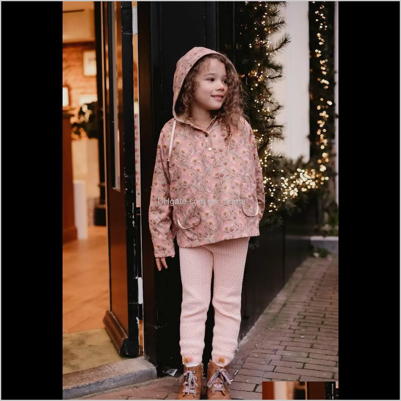 new autumn winter l&m brand kids sweaters for girls flower knit sweaters baby child cotton warm outwear pullover clothes 201103