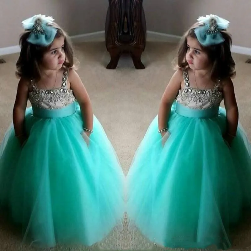 Mignon Turquoise Vert Fleur Filles Robes Spaghetti Robes D'anniversaire Bretelles Cristal Perlé Tulle Toddler Pageant Robes Pour Les Filles