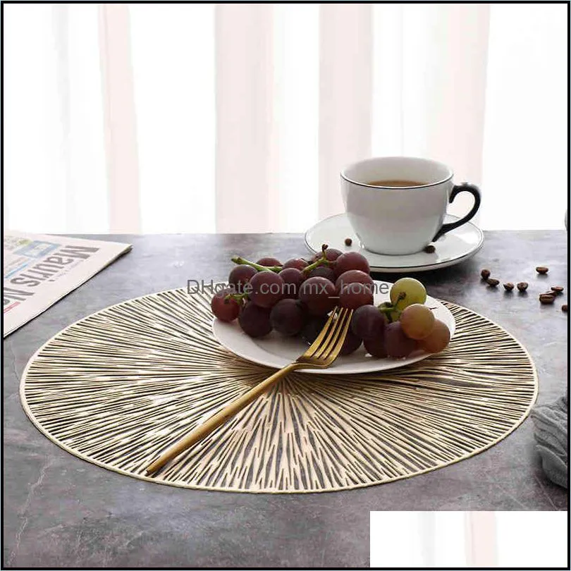 Mat pads PVC round single tablecloth for restaurant decoration and anti discoloration mat dining table 6 / 4 pieces. J0907