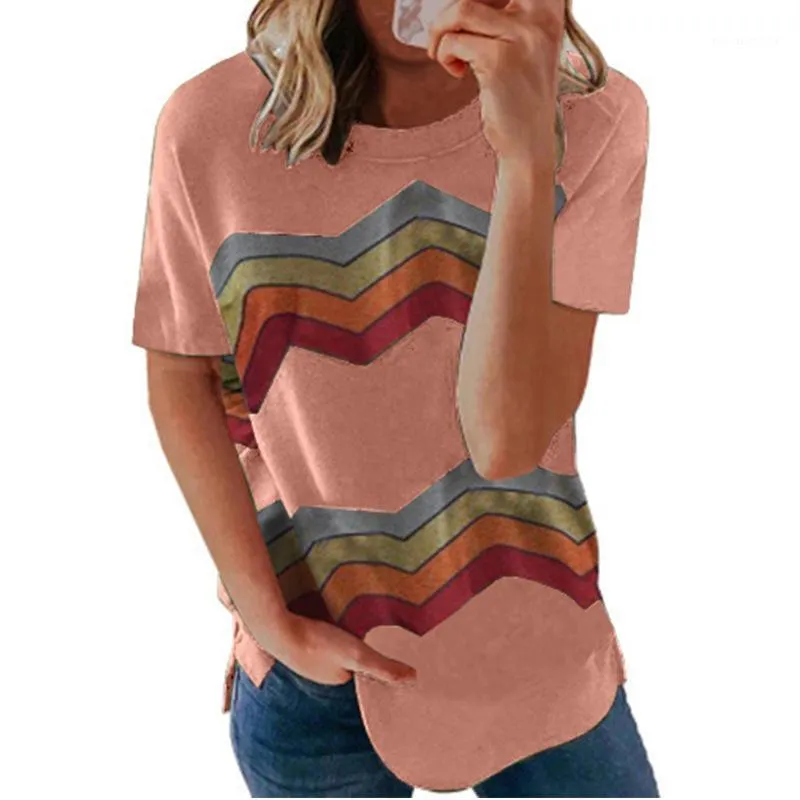 T-shirt da donna 2021 Summer Fashion Print O Neck T-shirt a maniche corte Donna Split Fork Hem Casual Loose Streetwear Tops Ladies Tees