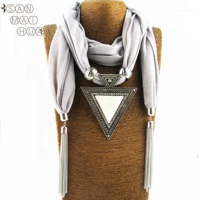 Schals 2021 Frauen Halskette Winter Warme Schmuck Anhänger Schal Baumwolle Foulard Weibliche Wraps Dreieck Weiche Hijab Stoles1