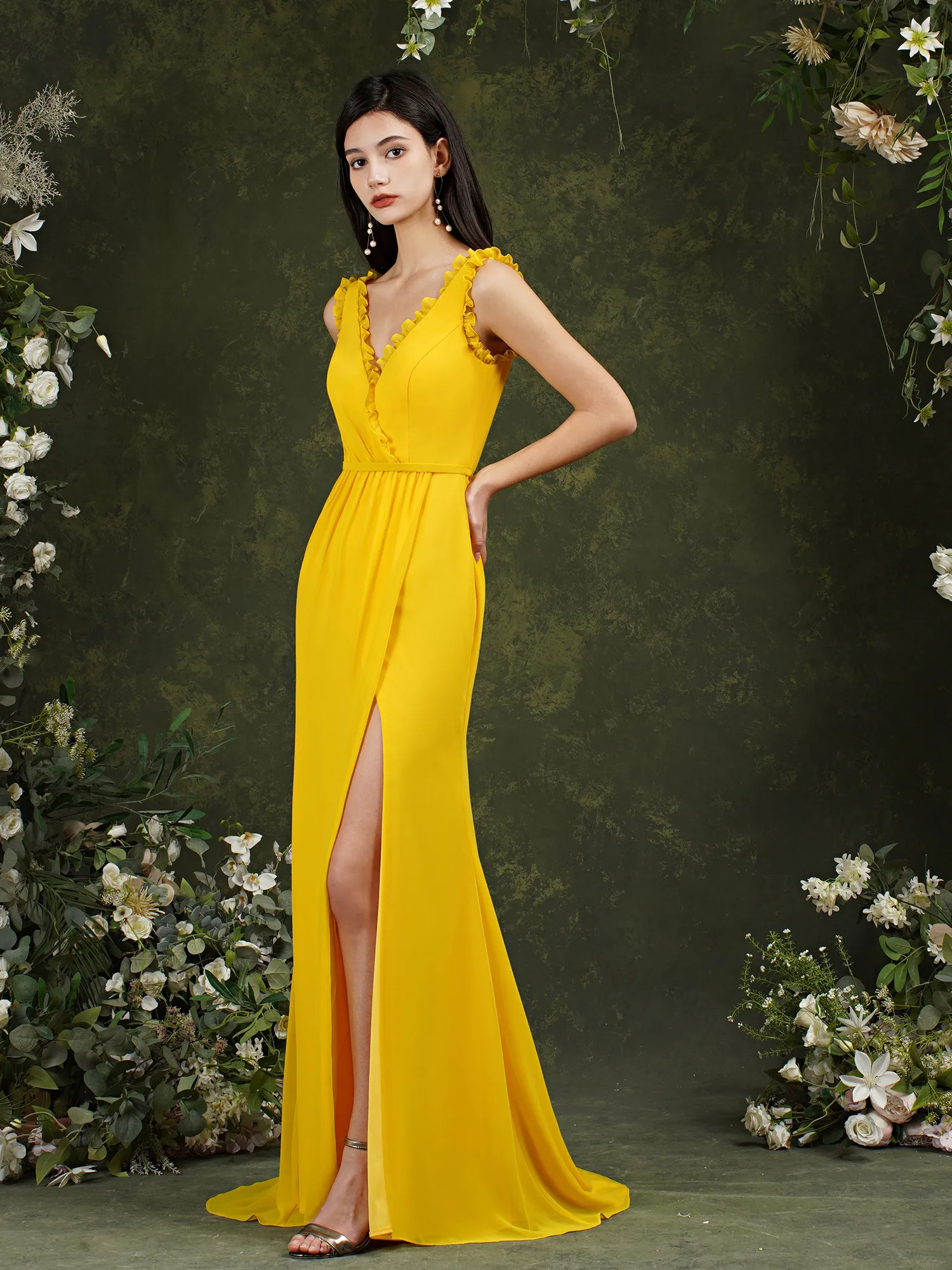 Vestido de dama de honra de chiffon amarelo, linha longa, vestido de dama de honra, verão, casamento, feito sob encomenda, bm31023245