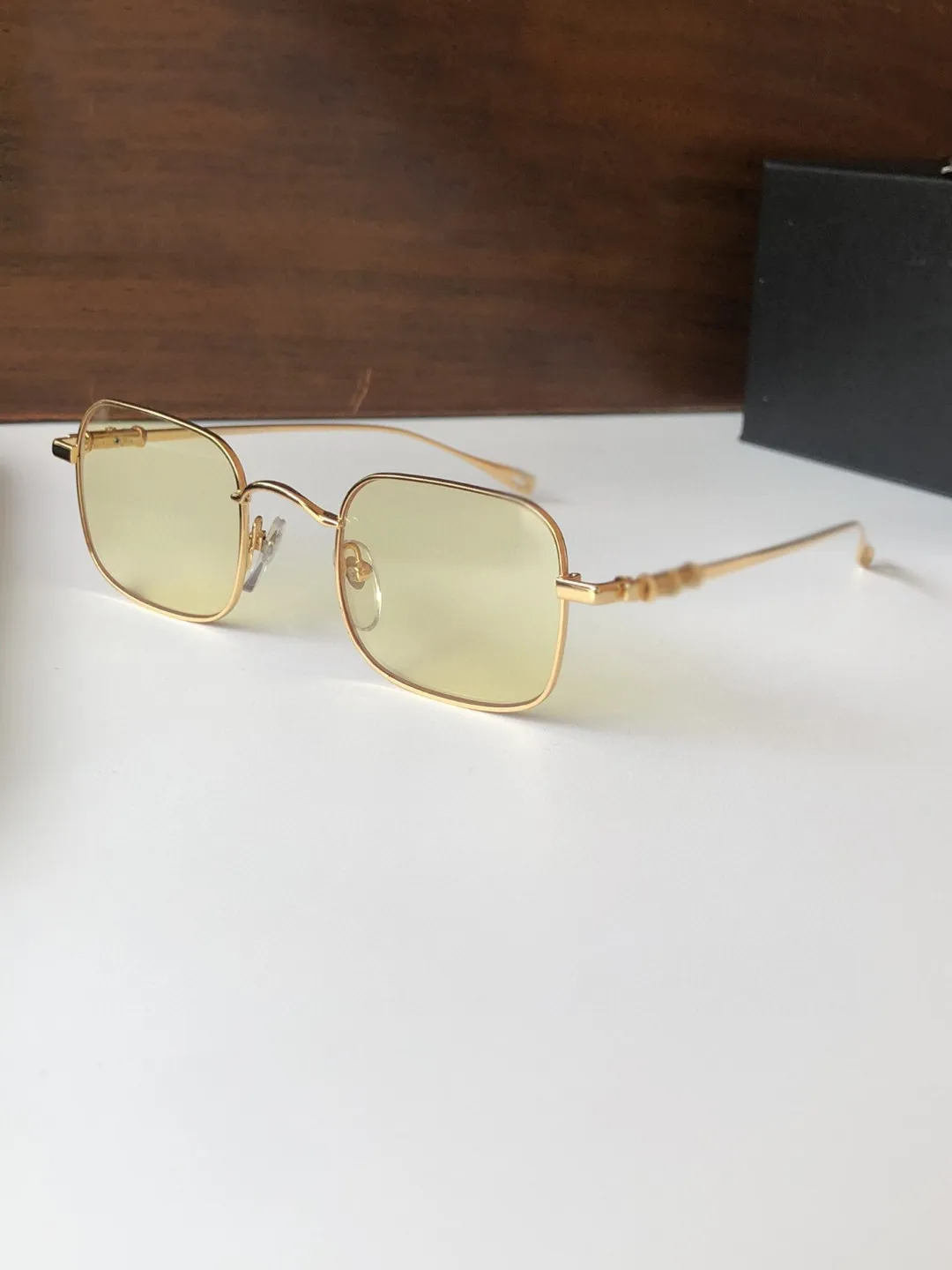 Chrom Chuck Top Oryginalny Wysokiej Jakości Projektant Okulary przeciwsłoneczne dla Męskie Słynne Modne Retro Luksusowe Marka Okulary Mody Design Kobiety Okulary Z Pudełkiem