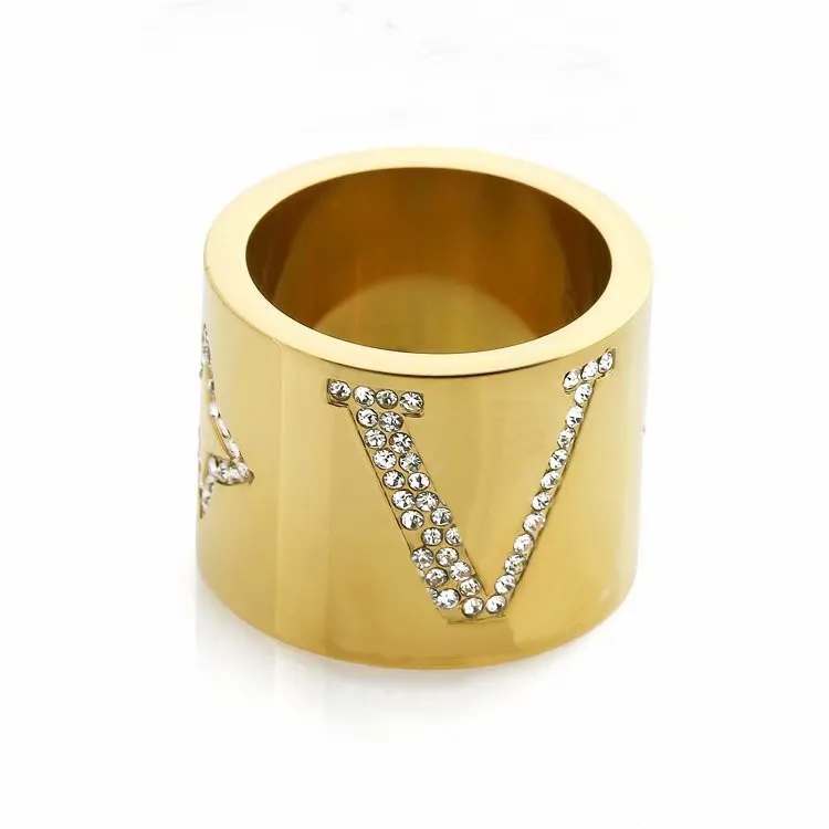 Europe America Style Ring Men Lady Women Titanium steel Settings Diamond V Initials Flower Lovers Wide Rings Size US6-US9