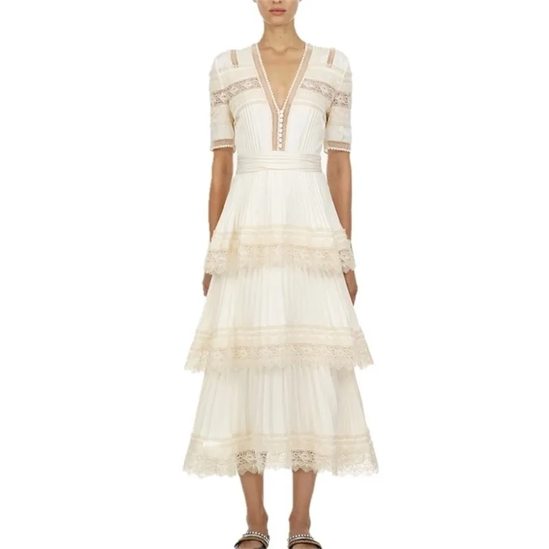 Hochwertiges Selbstporträt-Designerkleid, modische weiße Spitze, Damen, V-Ausschnitt, kurze Ärmel, Rüschen, langes Kleid 210603