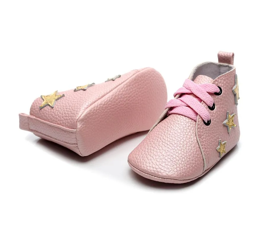 Första Walkers 2021 Baby Girls Spädbarn Toddler Crib Shoes Moccasins Boot